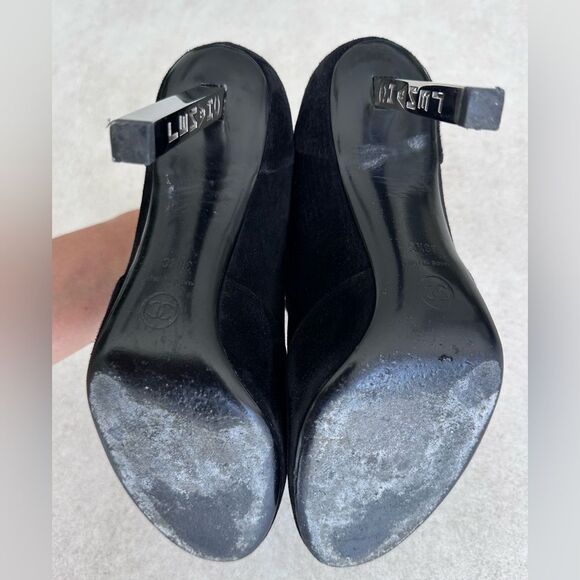 Chanel Logo Suede Lace Up Cap Toe Black Booties Metal Heel EU 38.5 C US 7.5-8 - Picture 7 of 10